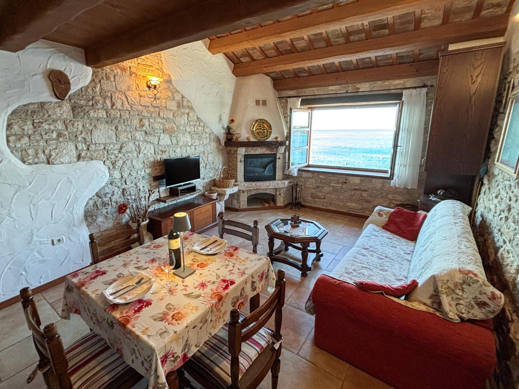 City Center Coastal Escape - Apartments With Sea View Or Cozy Room Novigrad Istria Extérieur photo