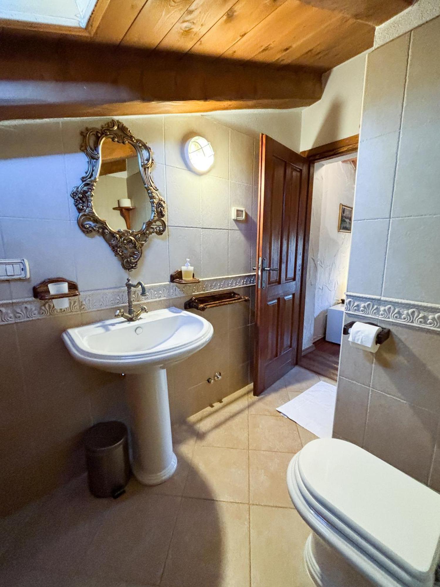 City Center Coastal Escape - Apartments With Sea View Or Cozy Room Novigrad Istria Extérieur photo